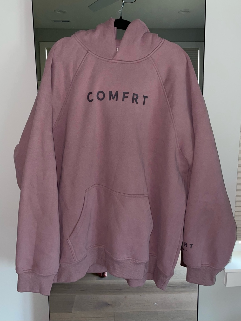 Comfrt Unisex Heavyweight Sweatshirt Hoodie in Orchid - Picture 5 of 7